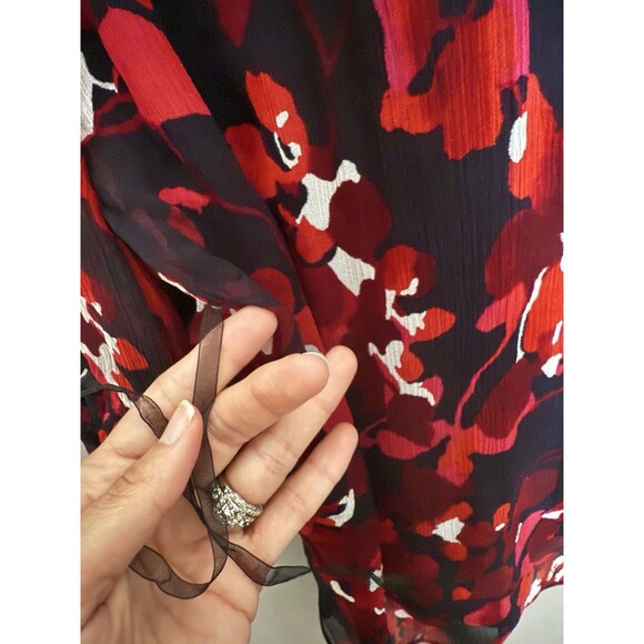 The Fold Crepe Popover Blouse Womens 10 US 100% Silk Black Red Floral Cottage - Picture 9 of 11